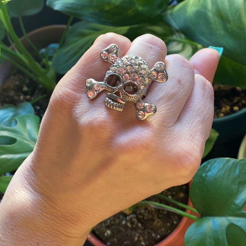 Rhinestone Skull Ring